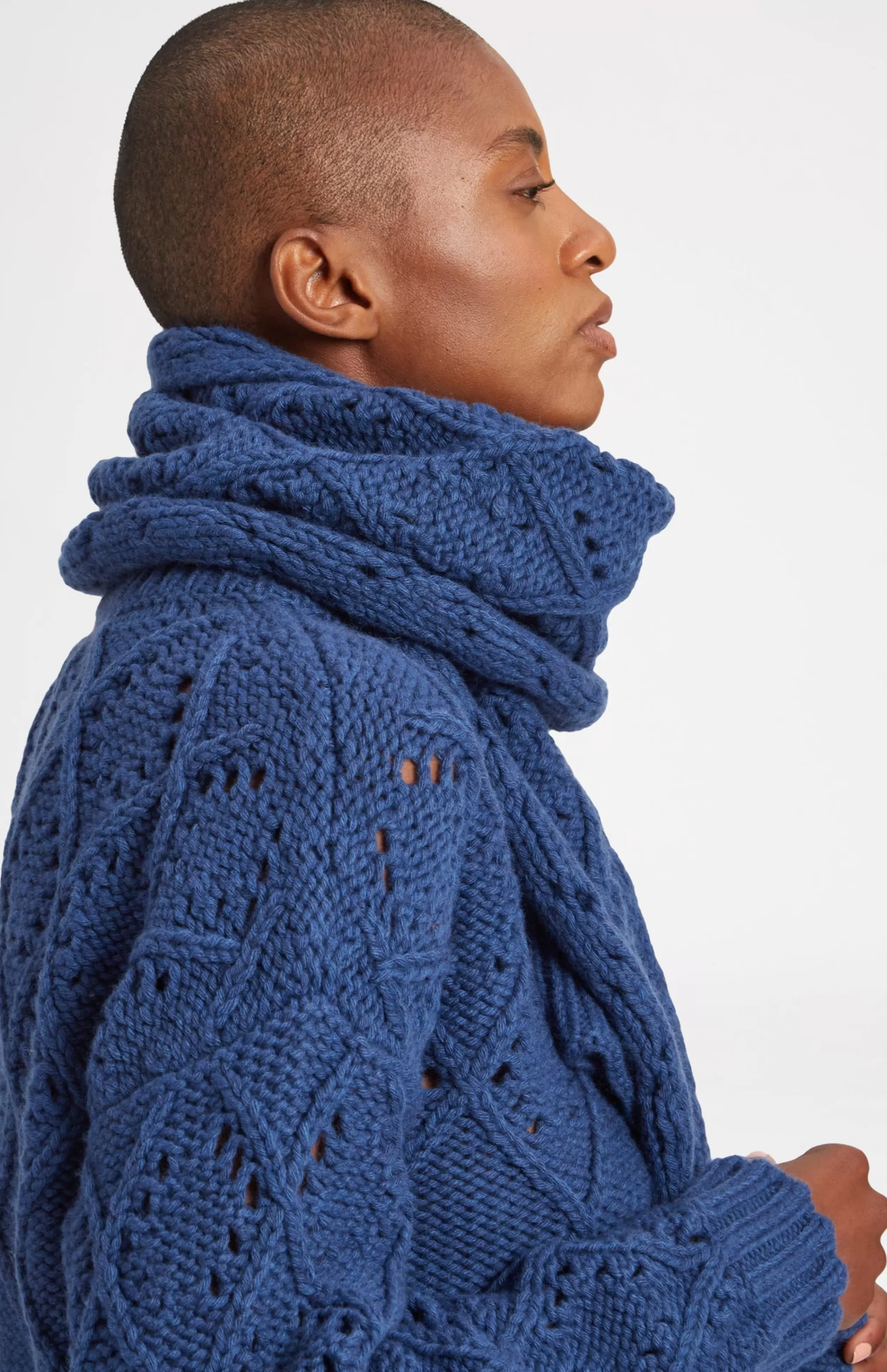 Store Allover Diamond Eyelet Stitch Scarf In Storm Blue Melange Men/Women Argyle