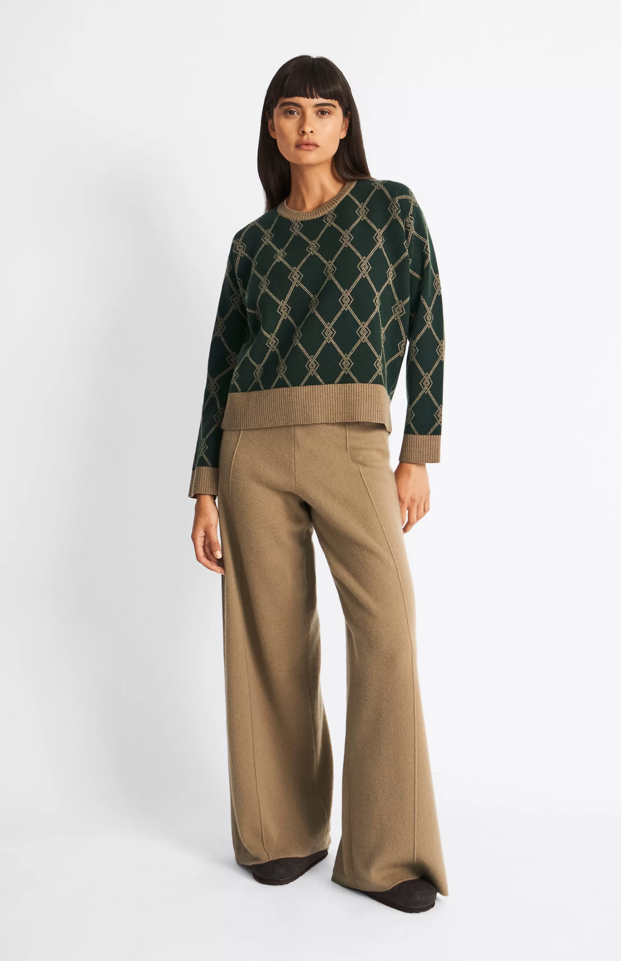 Clearance Cashmere Blend Monogram Jumper In Moss Green / Camel Men/Women Round Neck Knits
