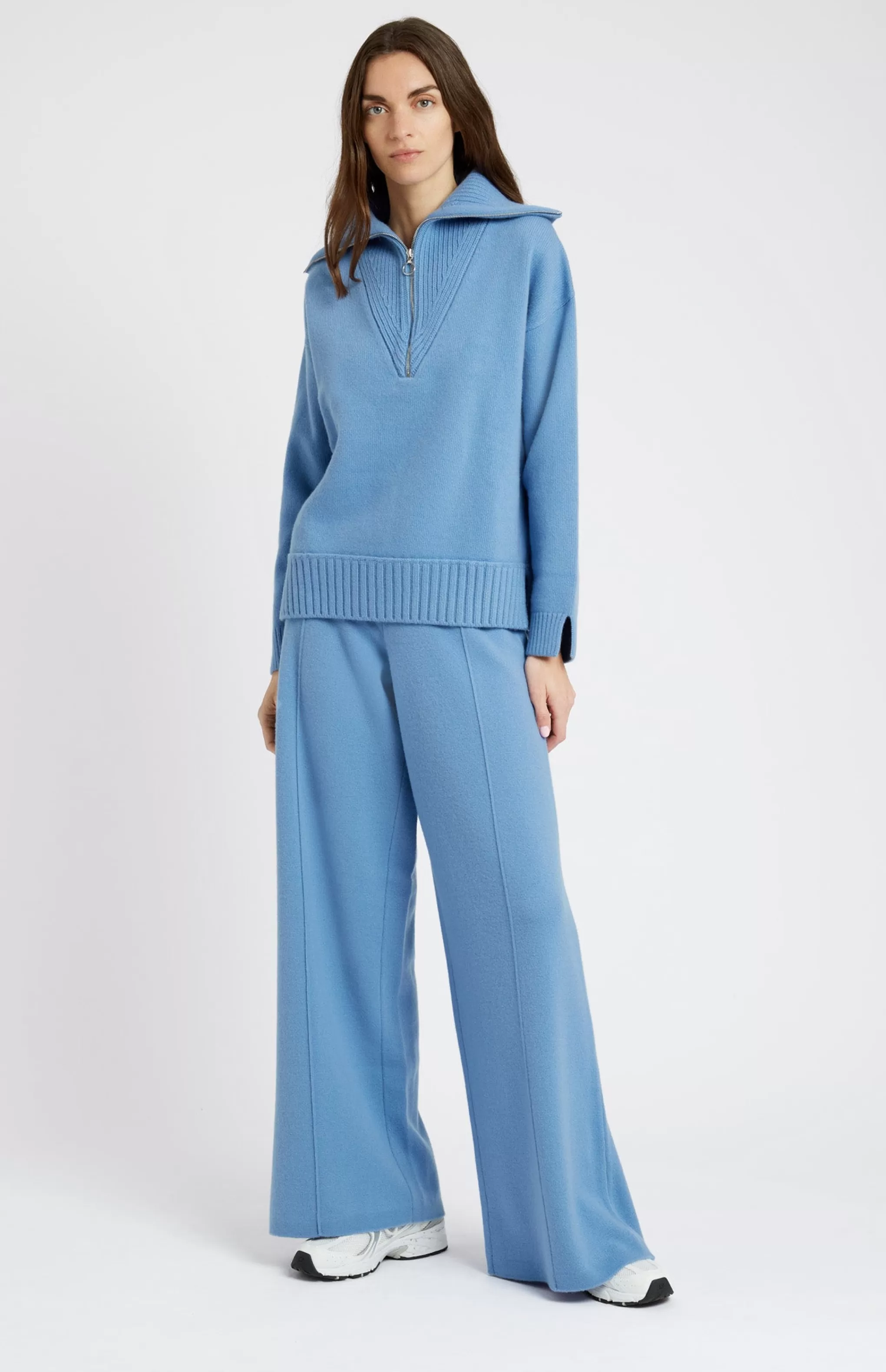 New Cashmere Blend Zip Jumper  In Cornflower Men/Women Loungewear