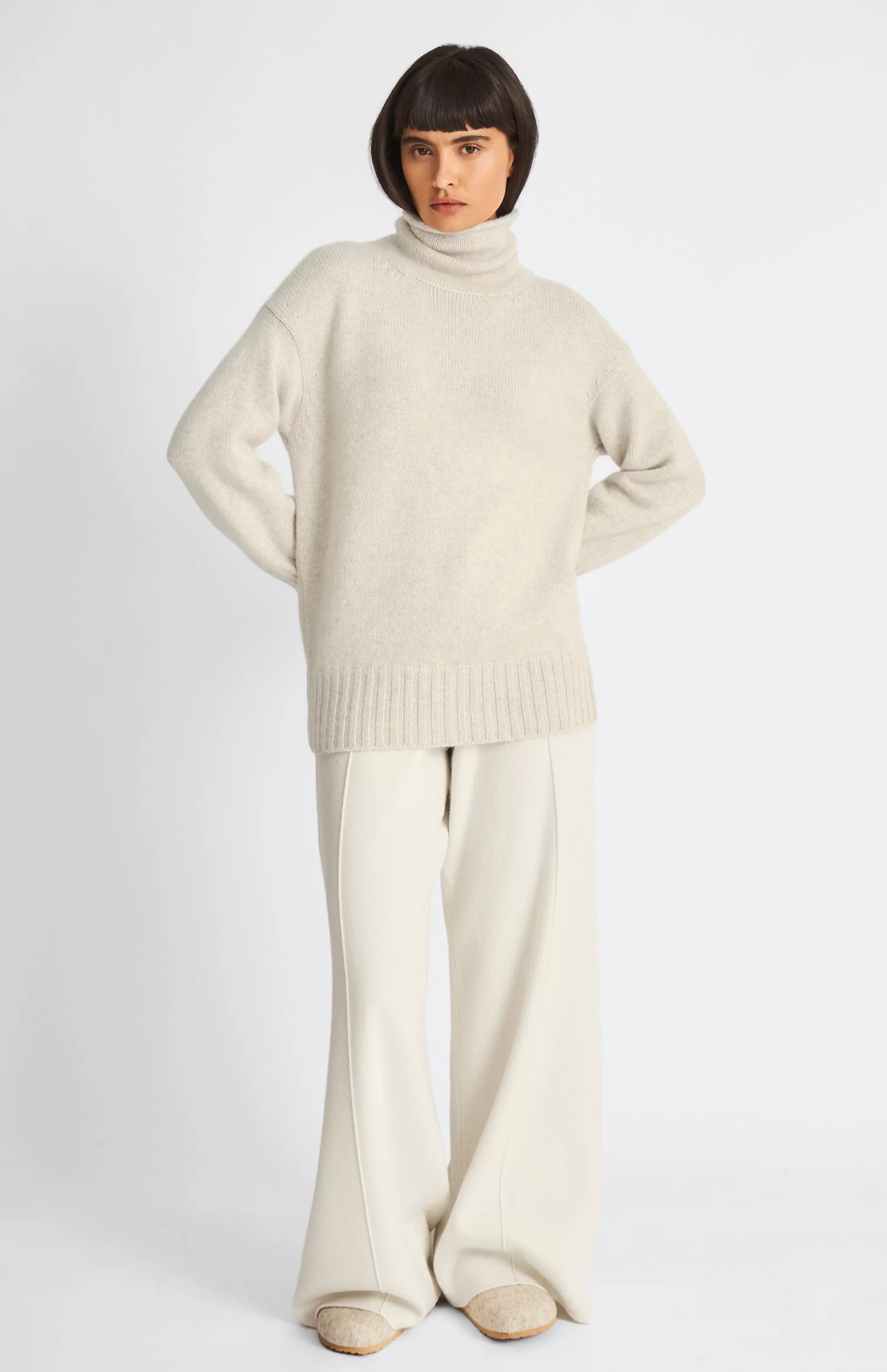 Clearance High Neck Cosy Cashmere Jumper In Oatmeal Men/Women Cashmere