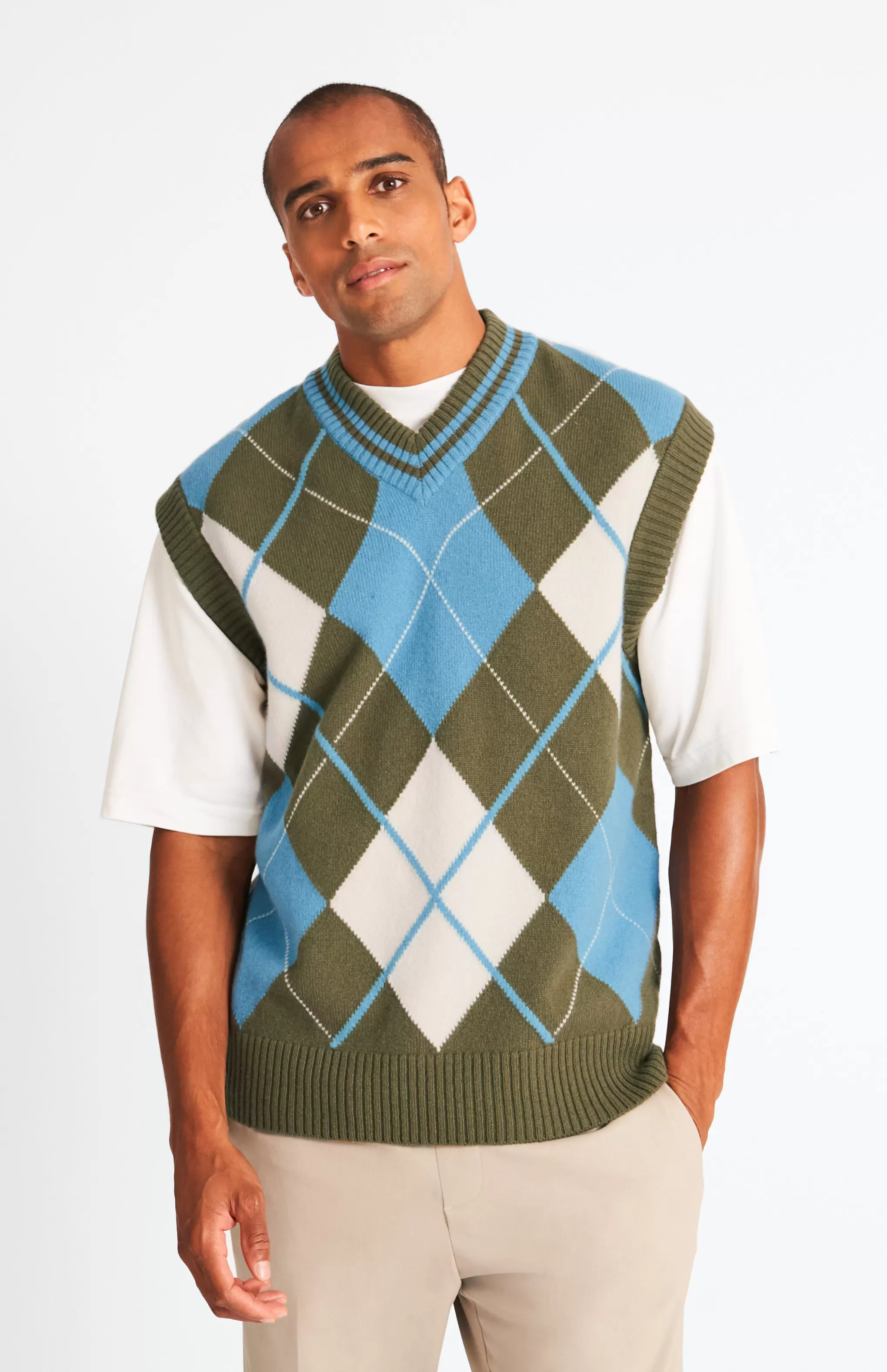 Store Lambswool Argyle V Neck Vest In Norse Blue / Mineral Green Men Gifts for Men