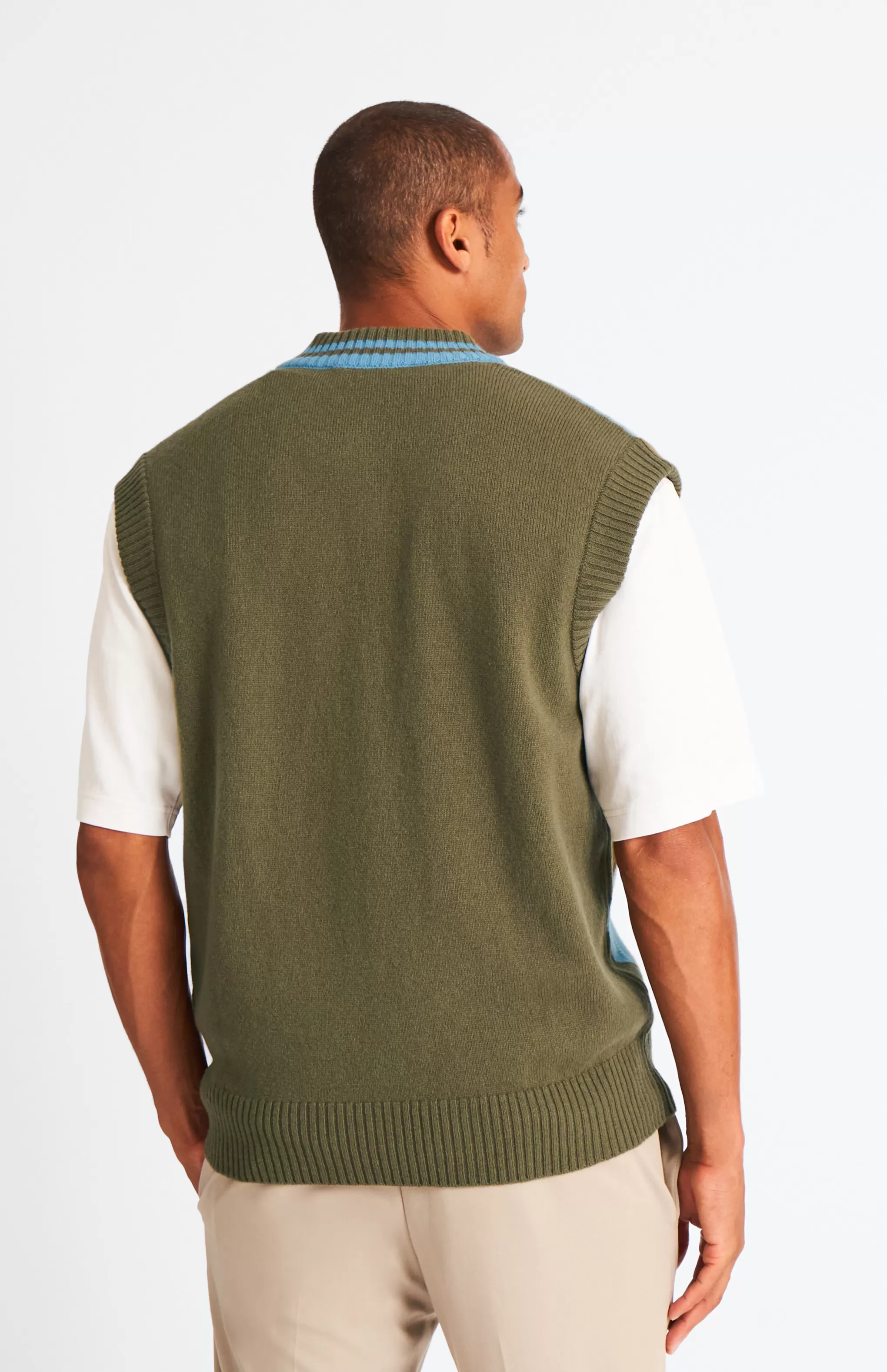 Store Lambswool Argyle V Neck Vest In Norse Blue / Mineral Green Men Gifts for Men