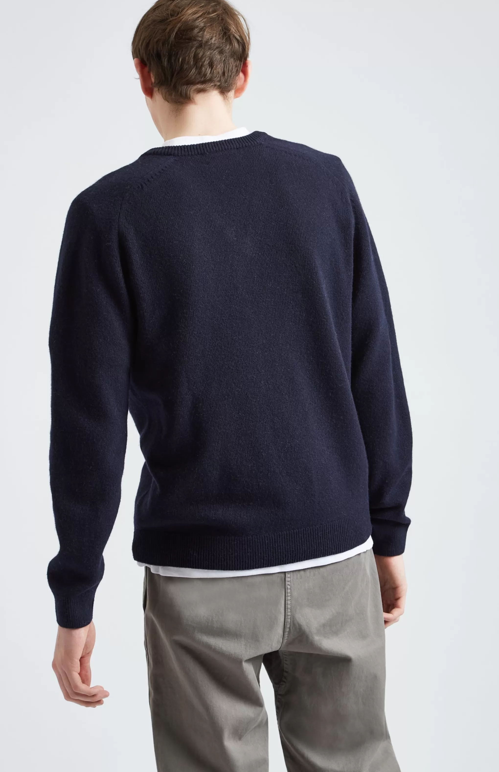 Cheap Men's Archive V Neck Lambswool Blend Jumper In Navy Men Medium Weight Knits