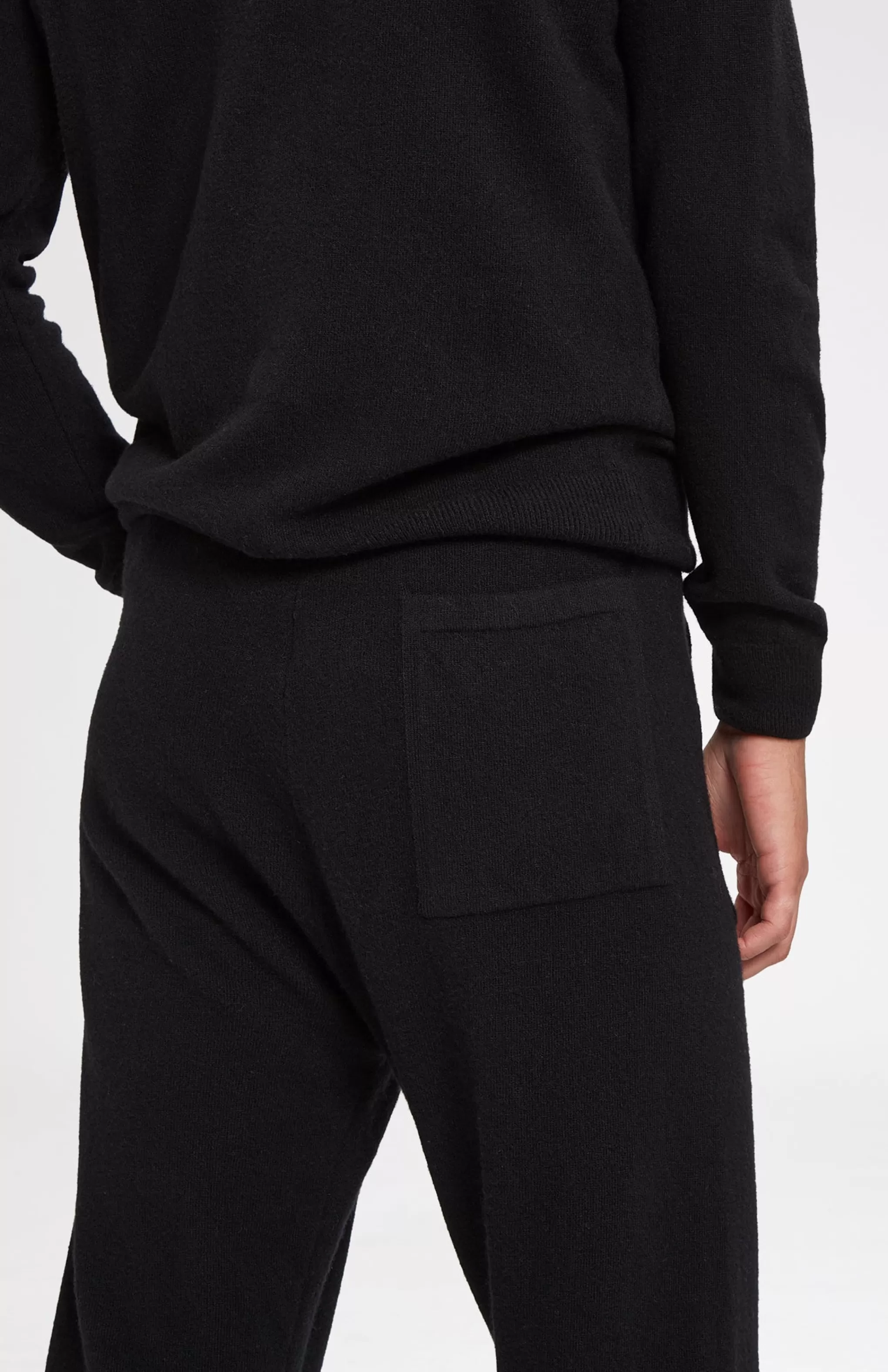 Cheap Men's Knitted Merino Cashmere Joggers In Black Men Gifts for Men