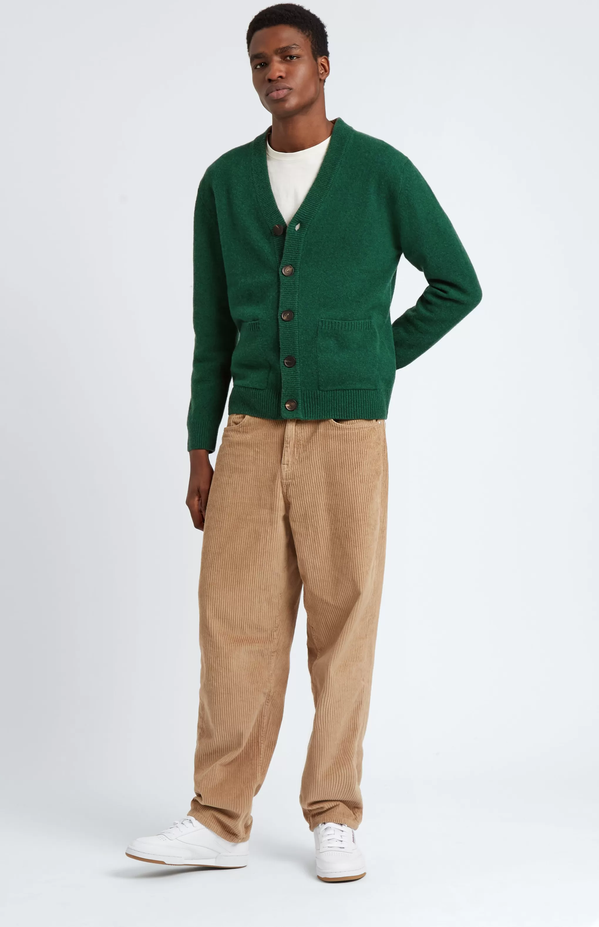 Hot Men's Lambswool V Neck Cardigan In Forest / Sandstorm Men Medium Weight Knits