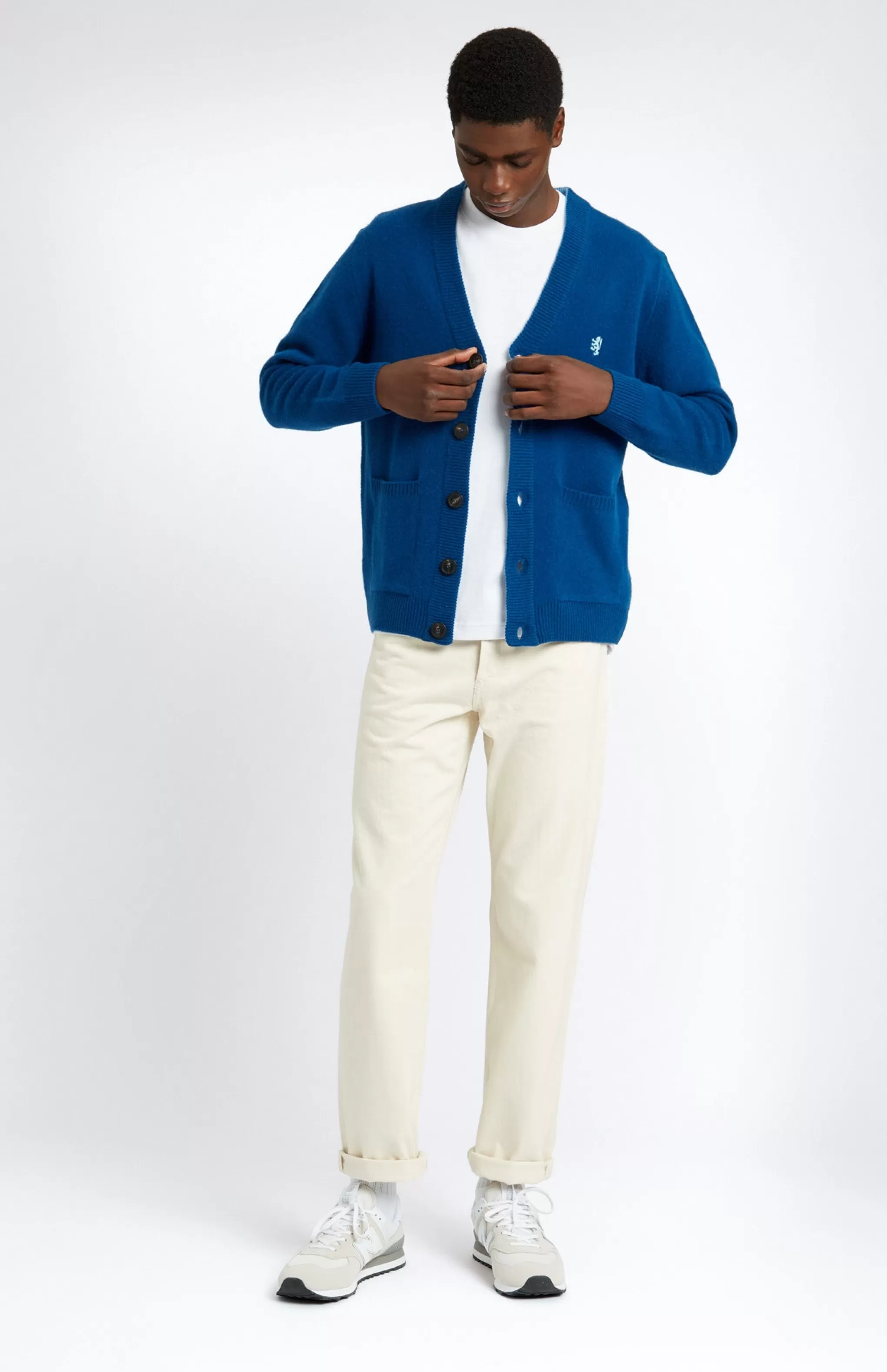 New Men's Lambswool V Neck Cardigan In Ink / Azure Men Medium Weight Knits