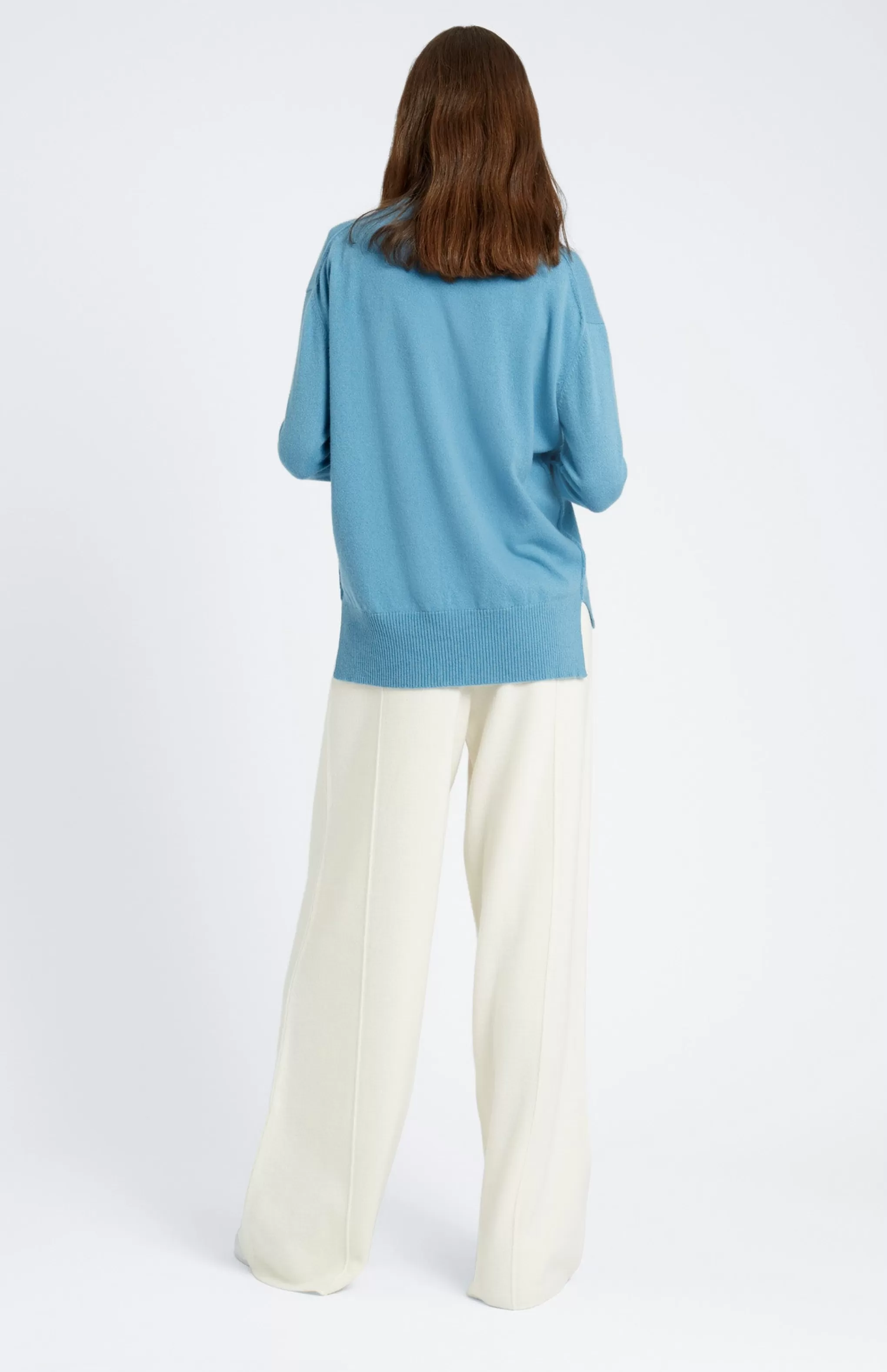 New Round Neck Cashmere Jumper In Blue Smoke Men/Women Classic Cashmere