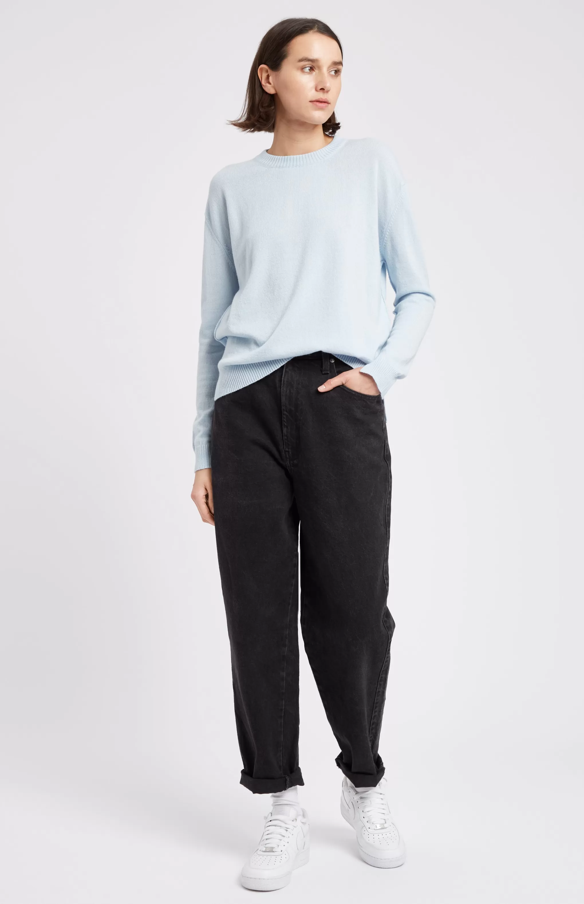 New Round Neck Cashmere Jumper In Sea Foam Men/Women Classic Cashmere