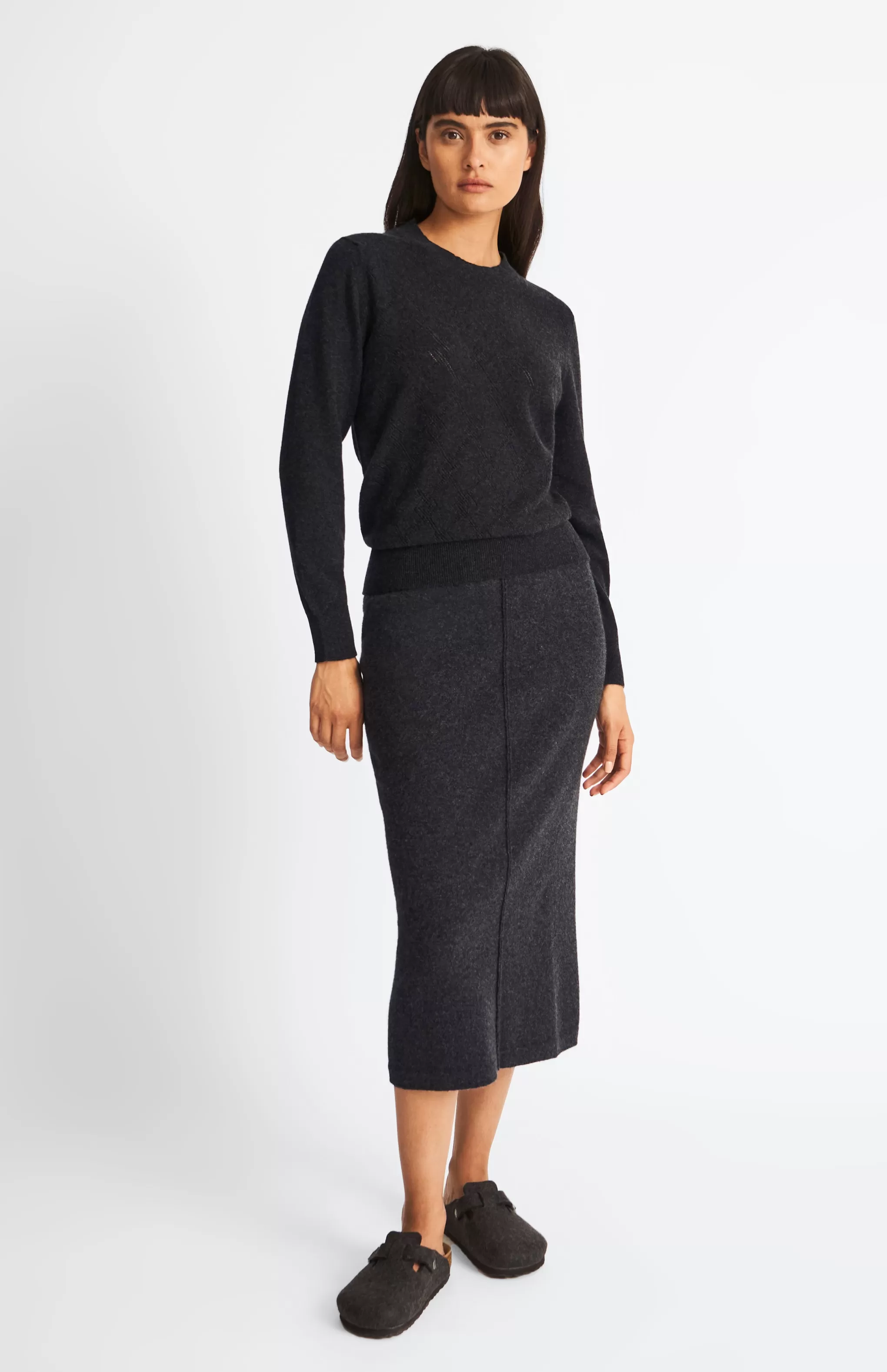 Online Round Neck Pointelle Argyle Cashmere Jumper In Charcoal Men/Women Round Neck Knits