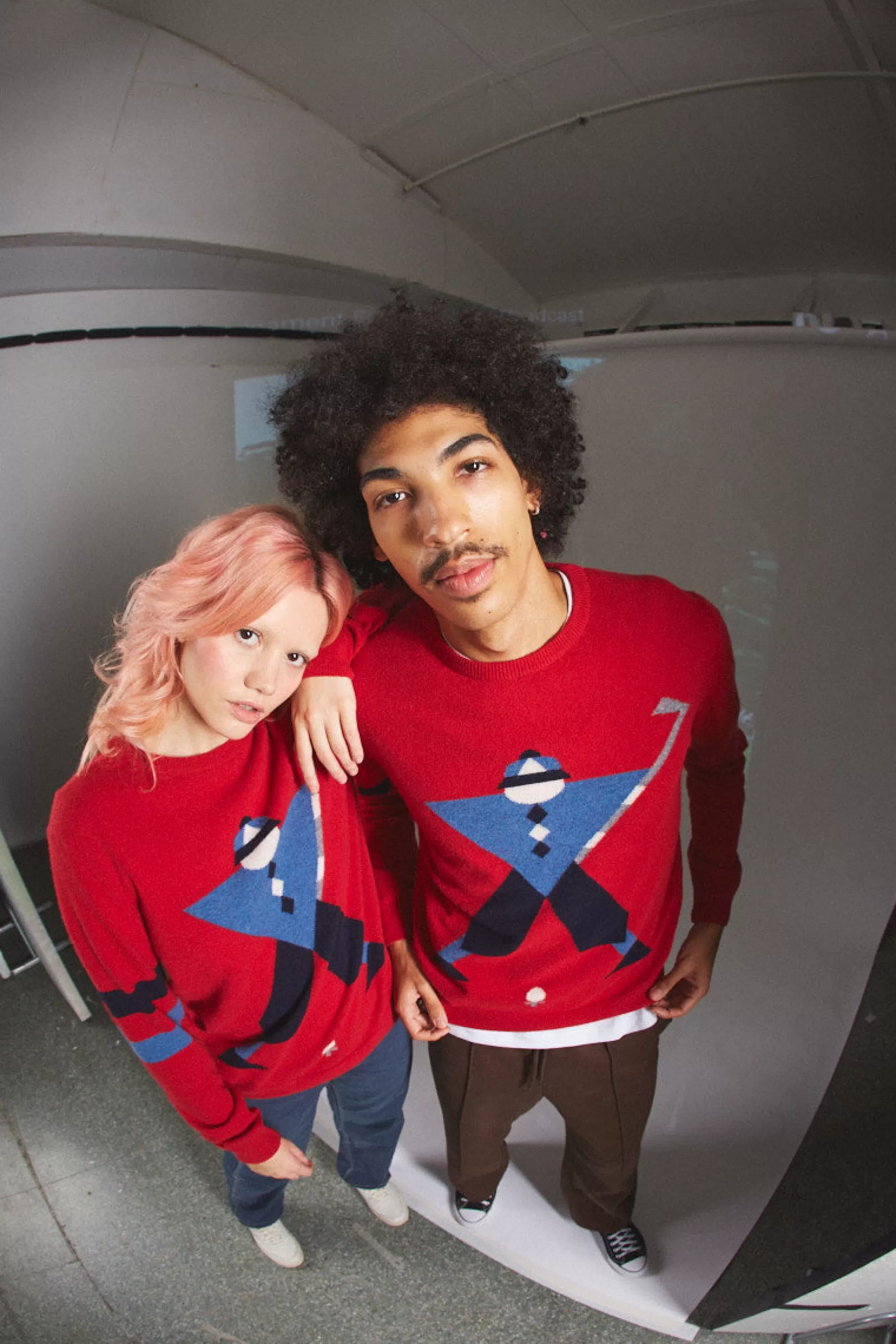 Store Unisex Round Neck Geometric George Golf Jumper In Red. Men Jumpers
