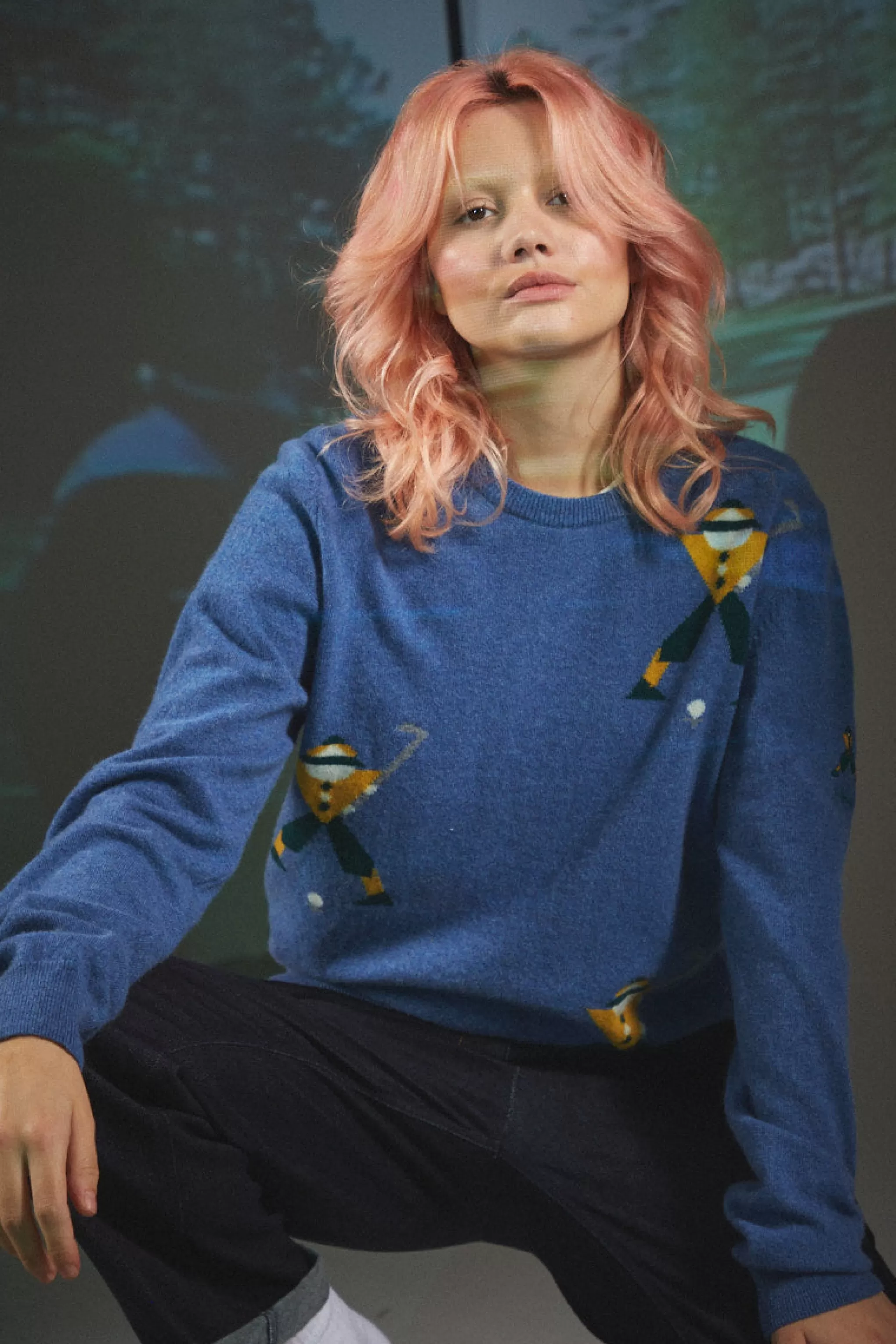 New Unisex Round Neck Multi Geometric George Golf Jumper In Denim. Men Jumpers