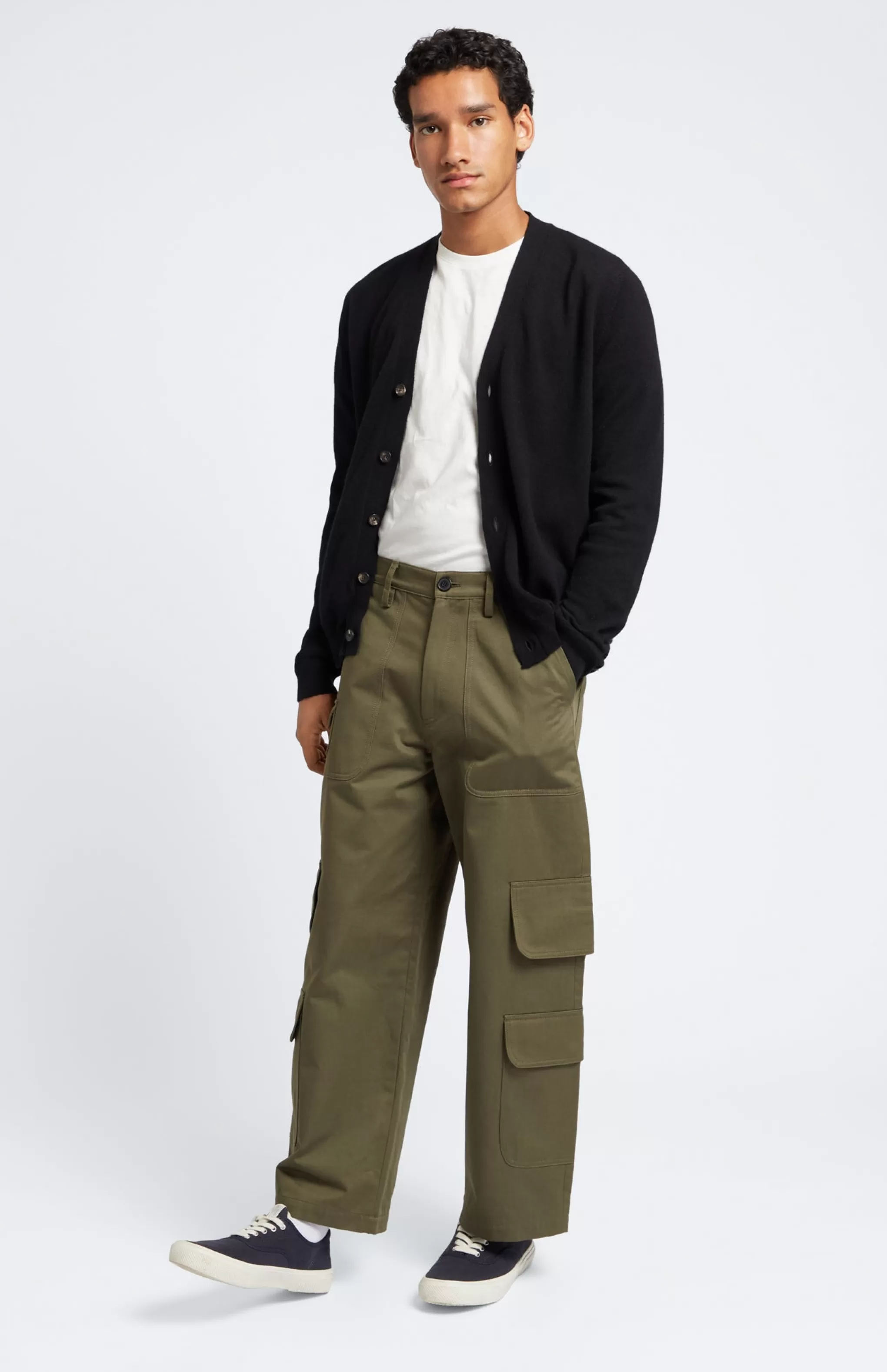 Clearance V Neck Cashmere Cardigan In Black Men Classic Cashmere