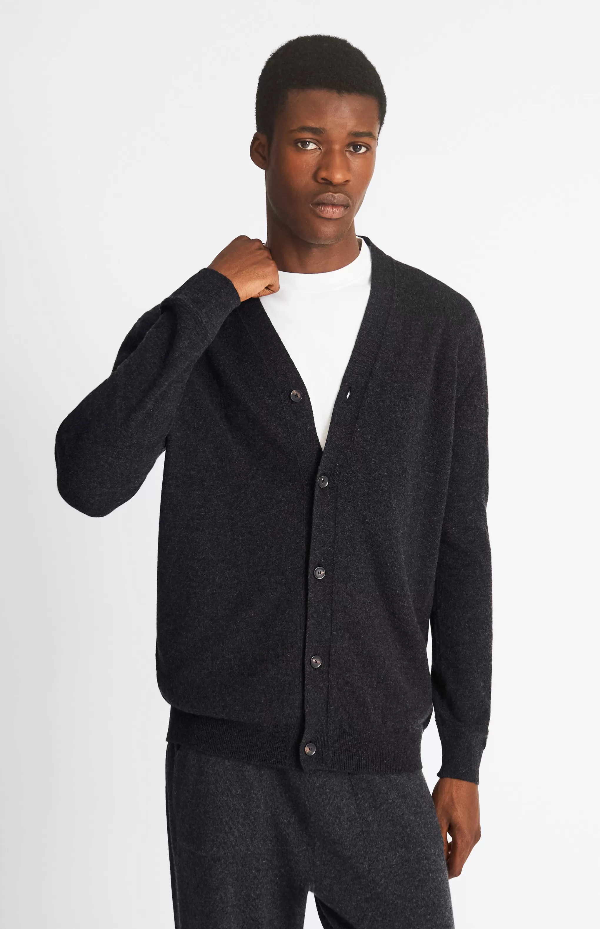 New V Neck Cashmere Cardigan In Charcoal Men Gifts for Men