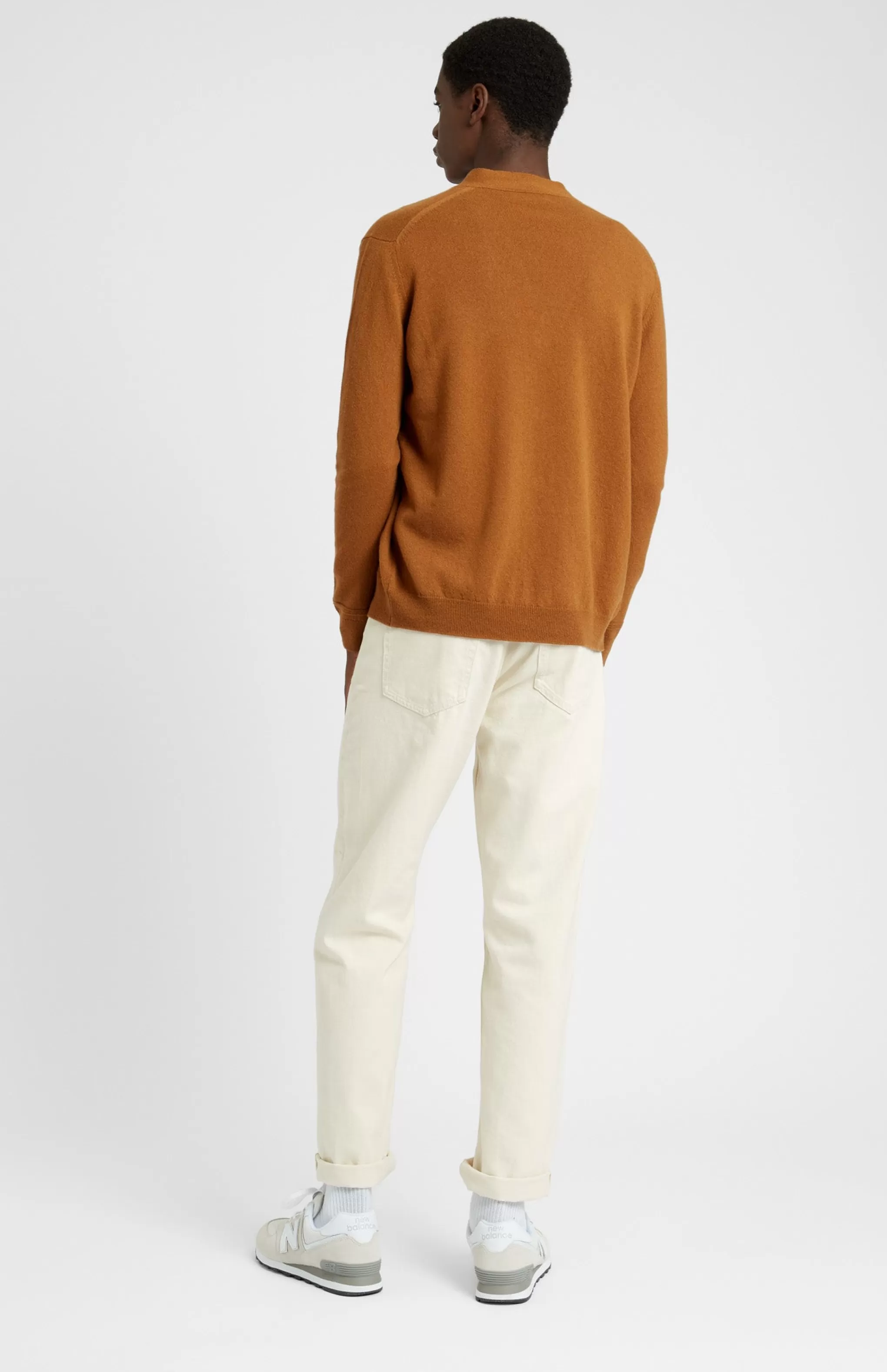 Shop V Neck Cashmere Cardigan In Vicuna Men Made in Scotland