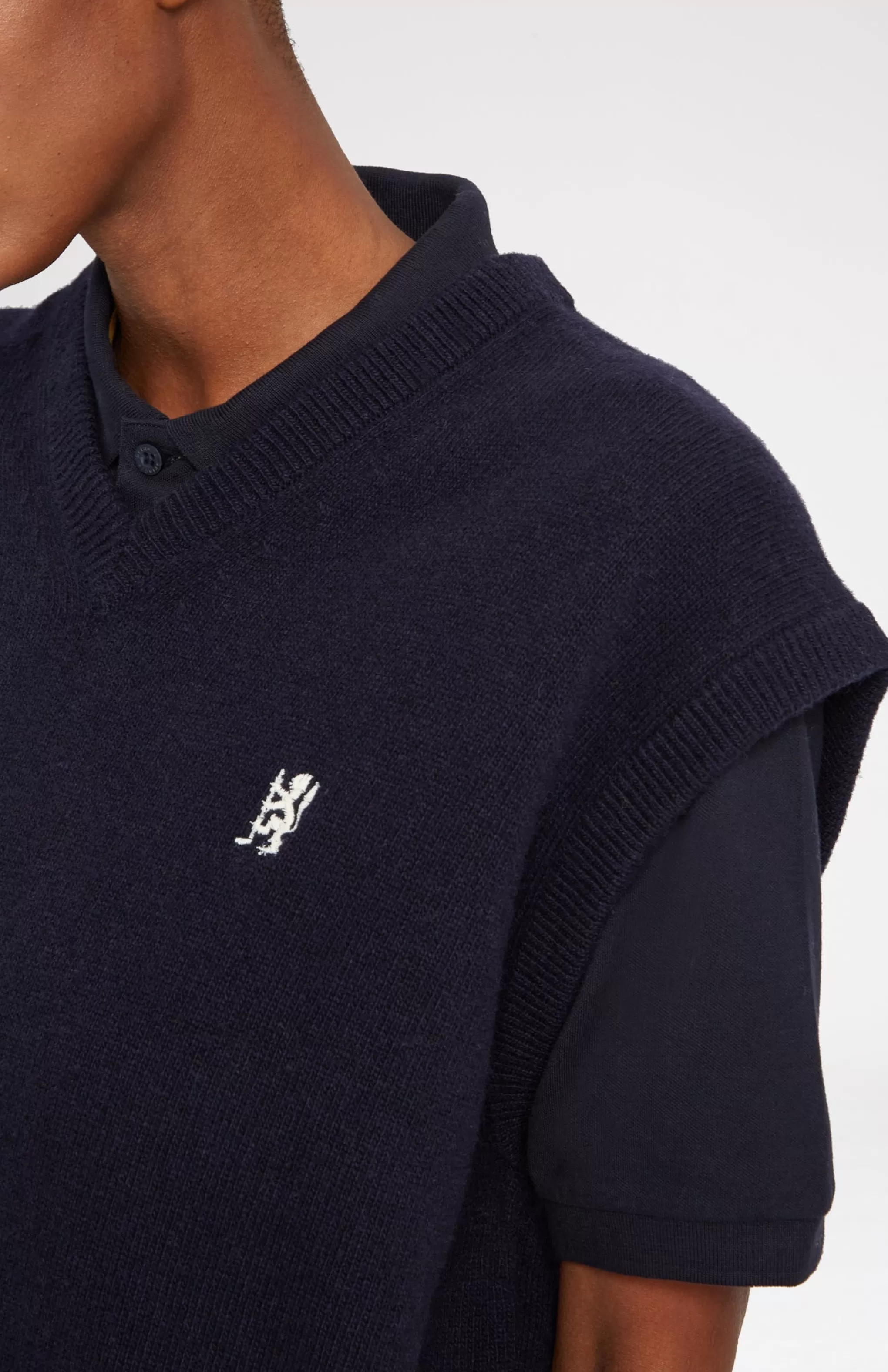 Sale V Neck Sleeveless Golf Jumper In Navy With Golfing Lion Logo Men/Women Vests
