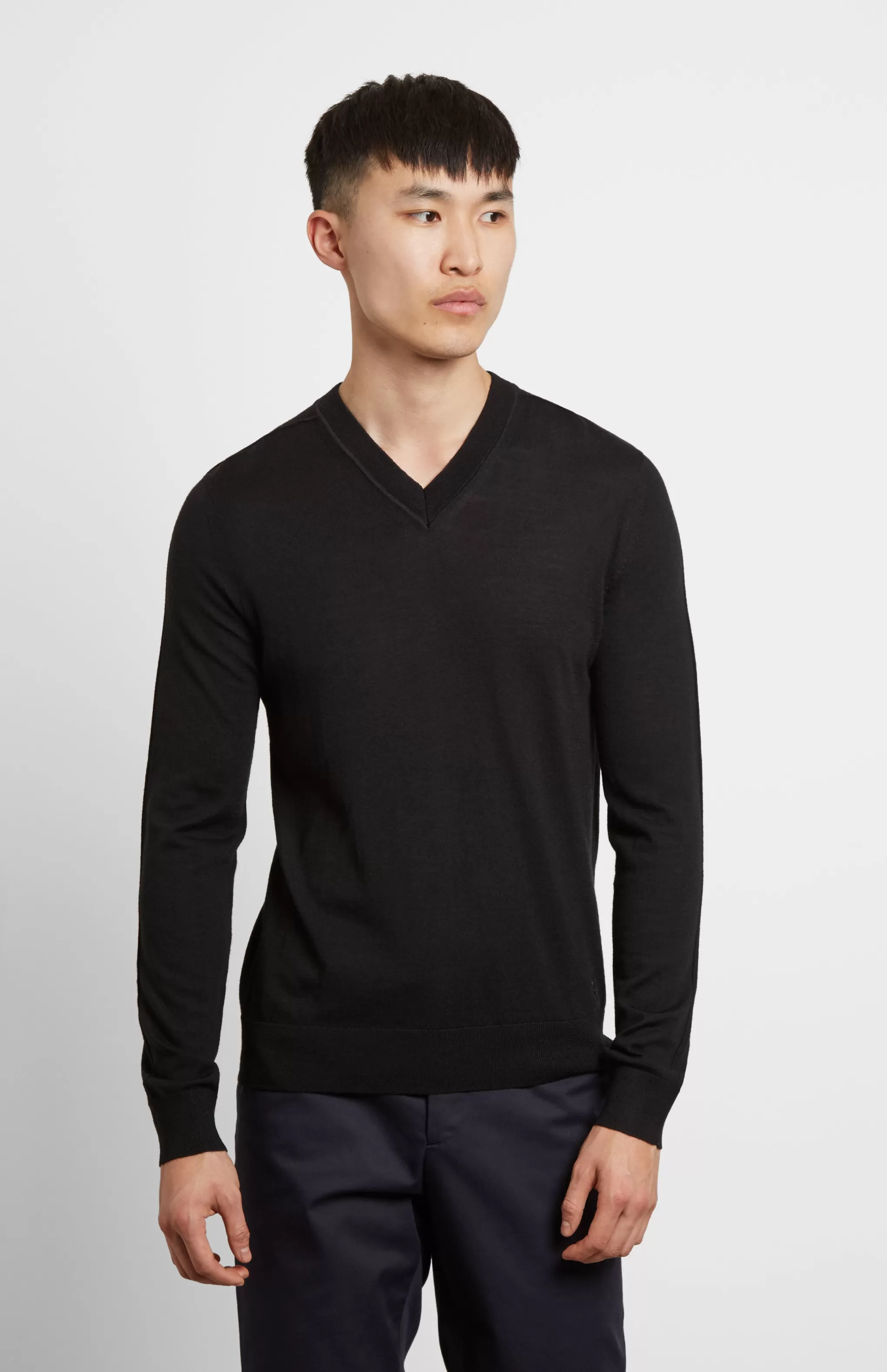 Store V-neck Merino Wool Jumper In Black Men Jumpers