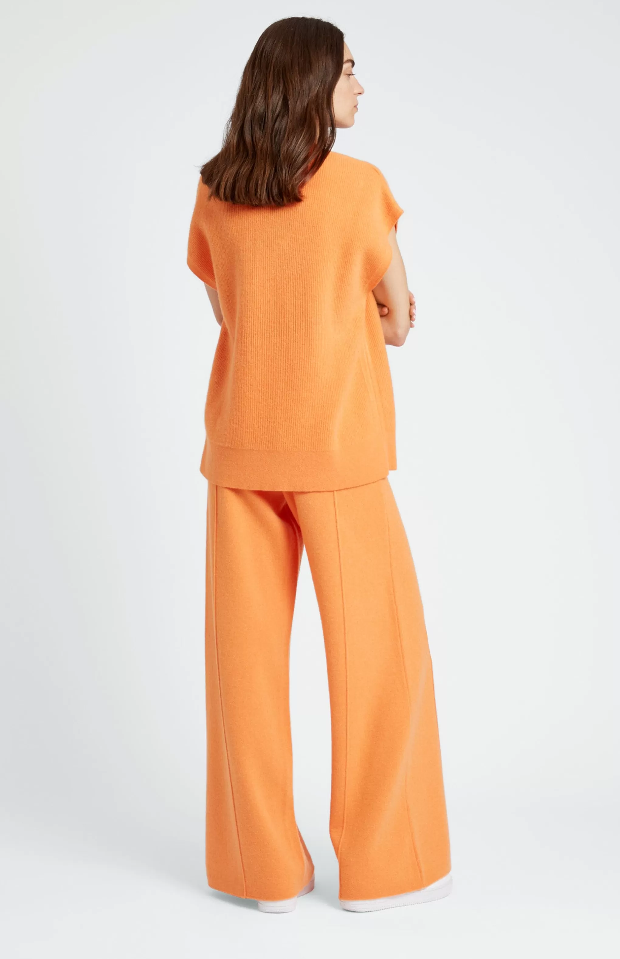 Cheap Women's Cashmere Blend V Neck Sleeveless Jumper In Burnt Orange Men/Women V Neck Knits