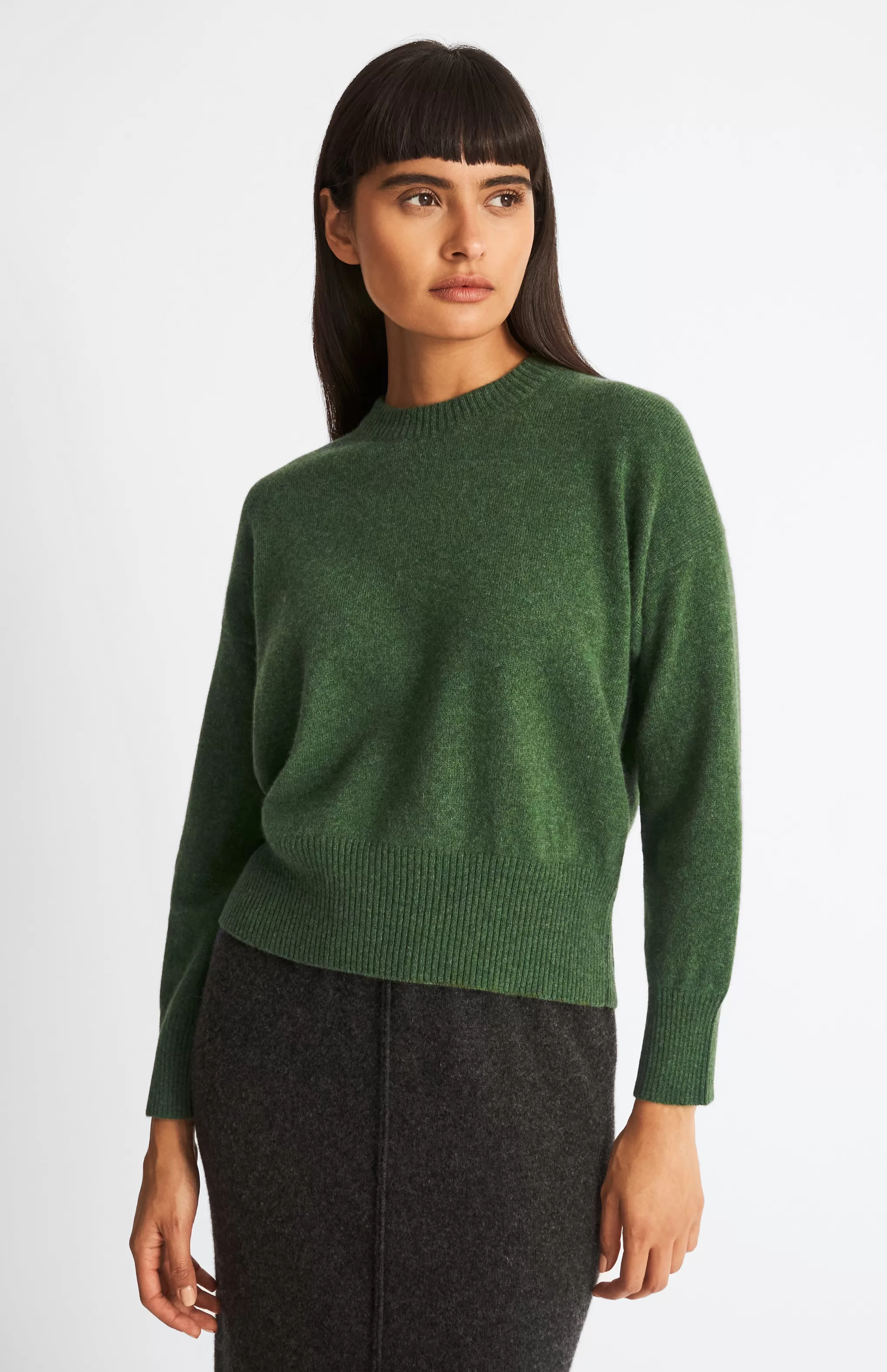 Online Women's Lightweight Round Neck Cashmere Jumper In Moss Green Men/Women Classic Cashmere