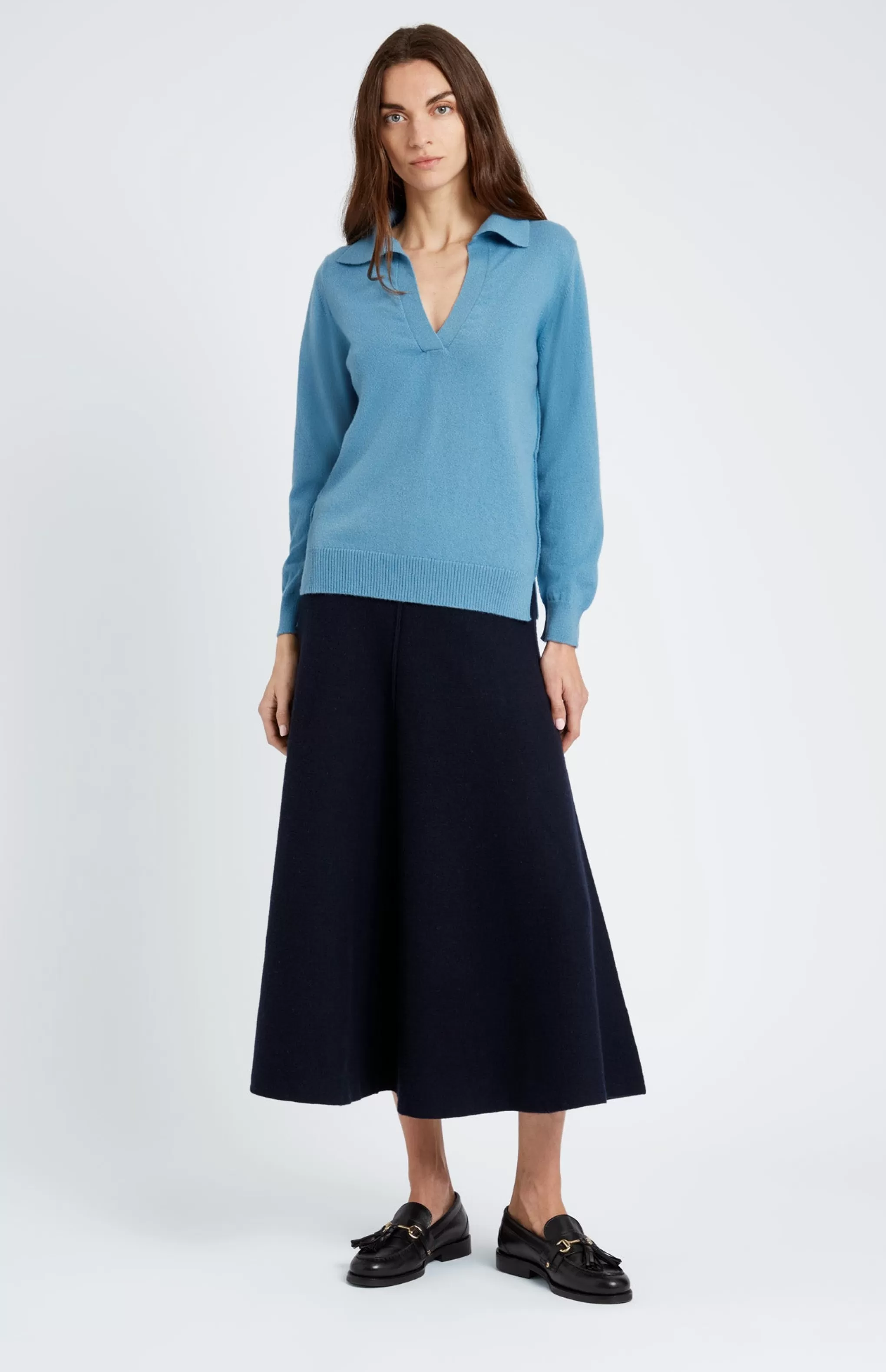Store Women's Polo-style Cashmere Jumper In Blue Smoke Men/Women V Neck Knits