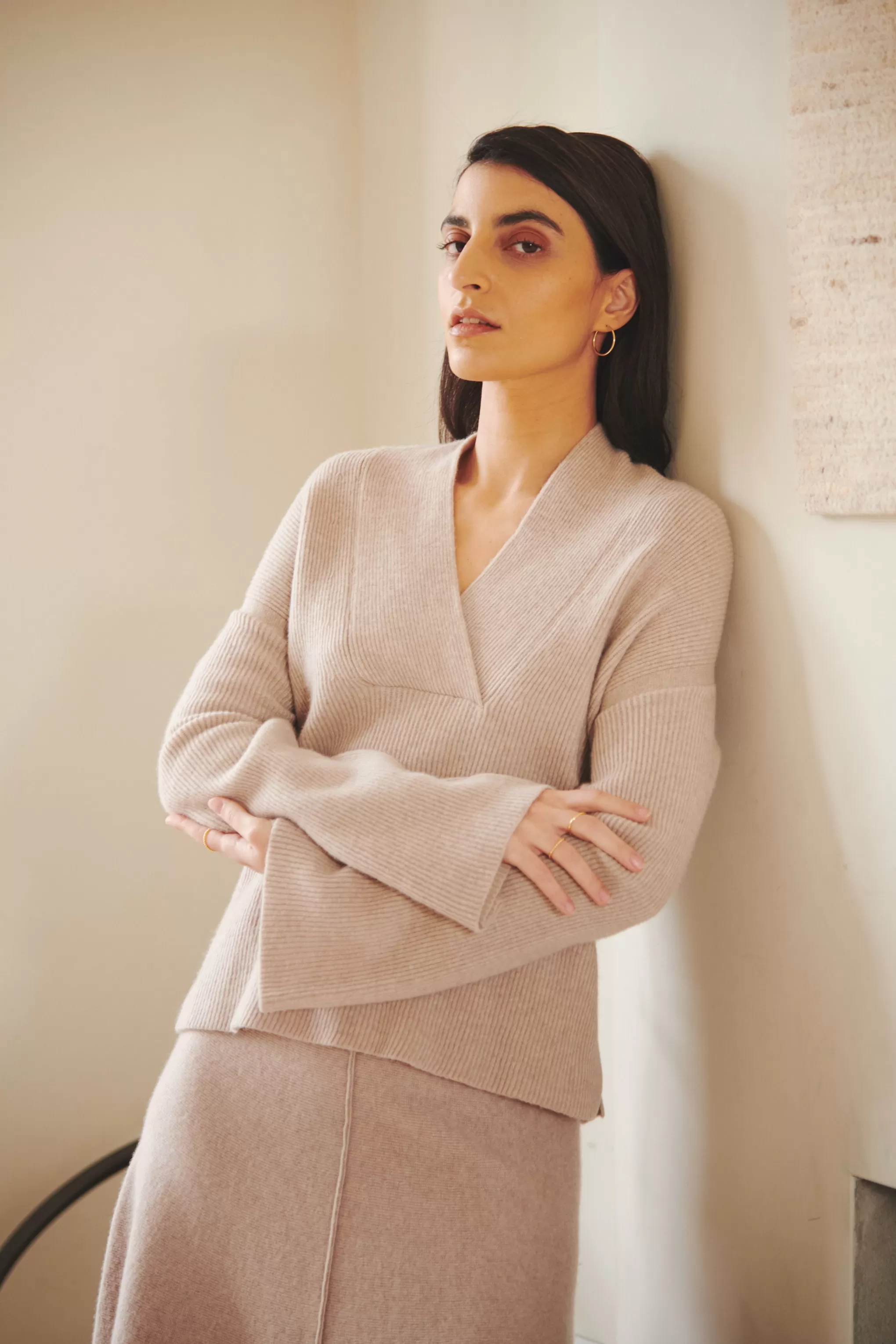 Hot Wool Cashmere Blend Shawl Neck Jumper With Fine Rib In Stone Melange Men/Women V Neck Knits